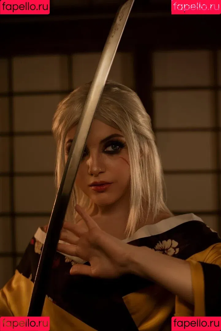 Olyashaa / deepfake / olyashaasaxon Onlyfans Photo Gallery 