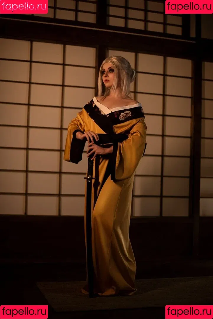 Olyashaa / deepfake / olyashaasaxon Onlyfans Photo Gallery 