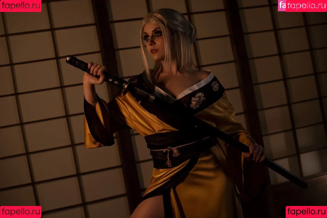 Olyashaa / deepfake / olyashaasaxon Onlyfans Photo Gallery 