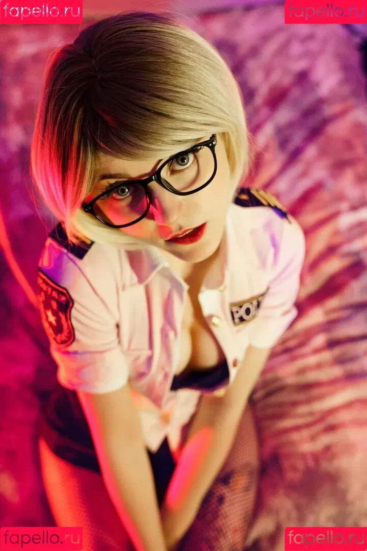 Olyashaa / deepfake / olyashaasaxon Onlyfans Photo Gallery 