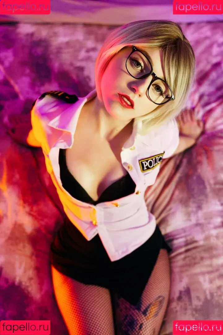 Olyashaa / deepfake / olyashaasaxon Onlyfans Photo Gallery 