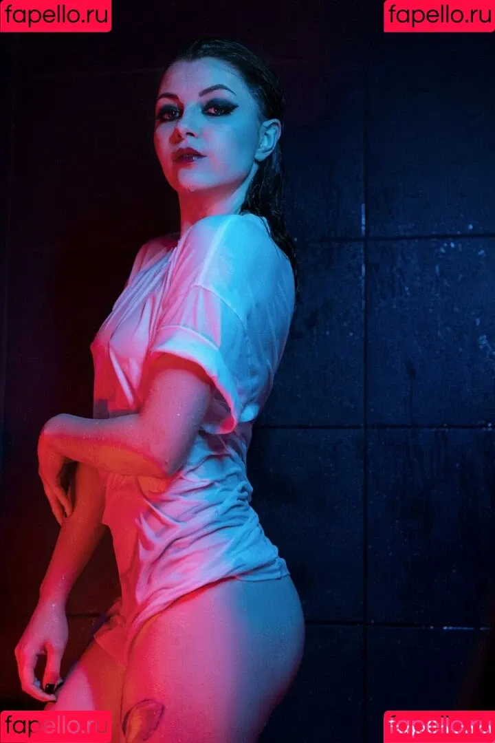 Olyashaa / deepfake / olyashaasaxon Onlyfans Photo Gallery 