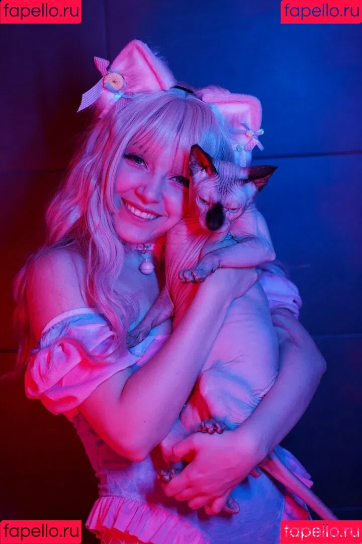 Olyashaa / deepfake / olyashaasaxon Onlyfans Photo Gallery 