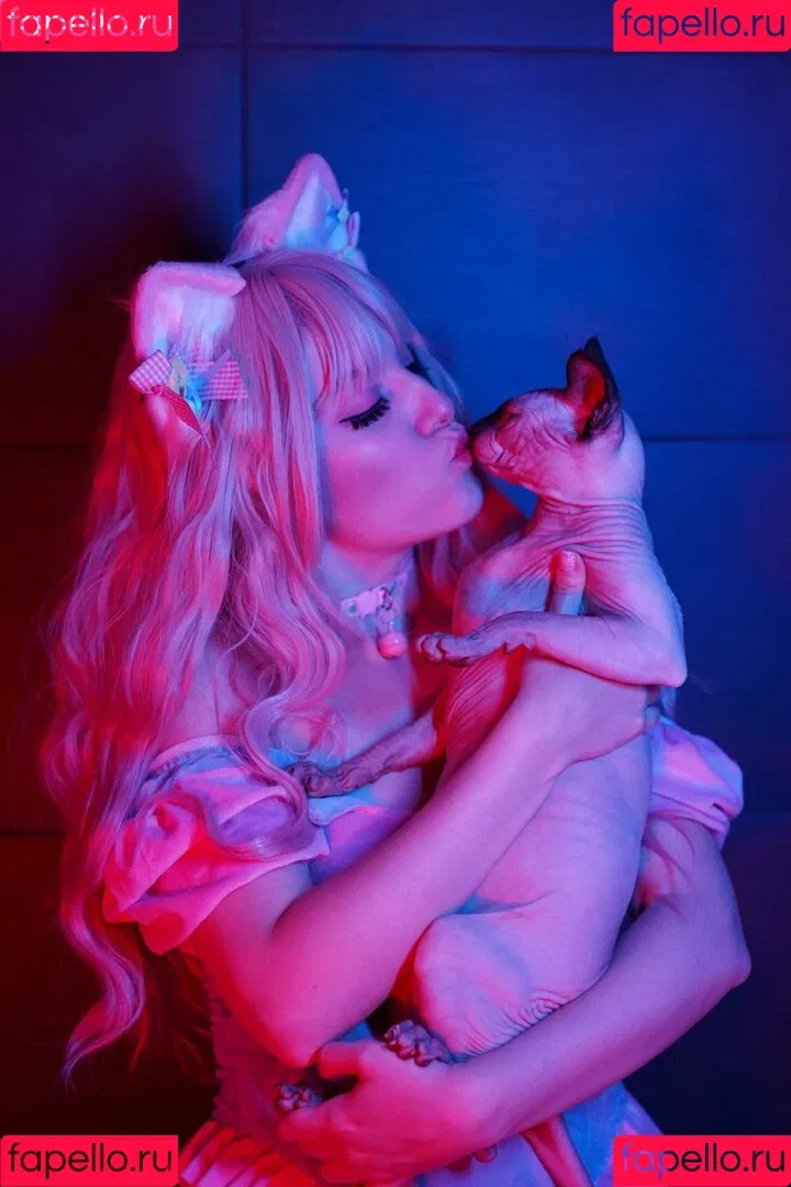 Olyashaa / deepfake / olyashaasaxon Onlyfans Photo Gallery 