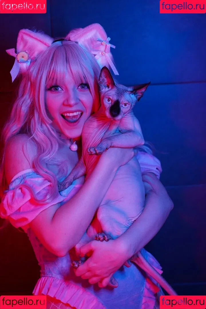 Olyashaa / deepfake / olyashaasaxon Onlyfans Photo Gallery 