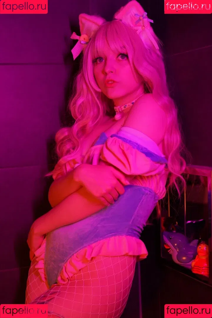 Olyashaa / deepfake / olyashaasaxon Onlyfans Photo Gallery 