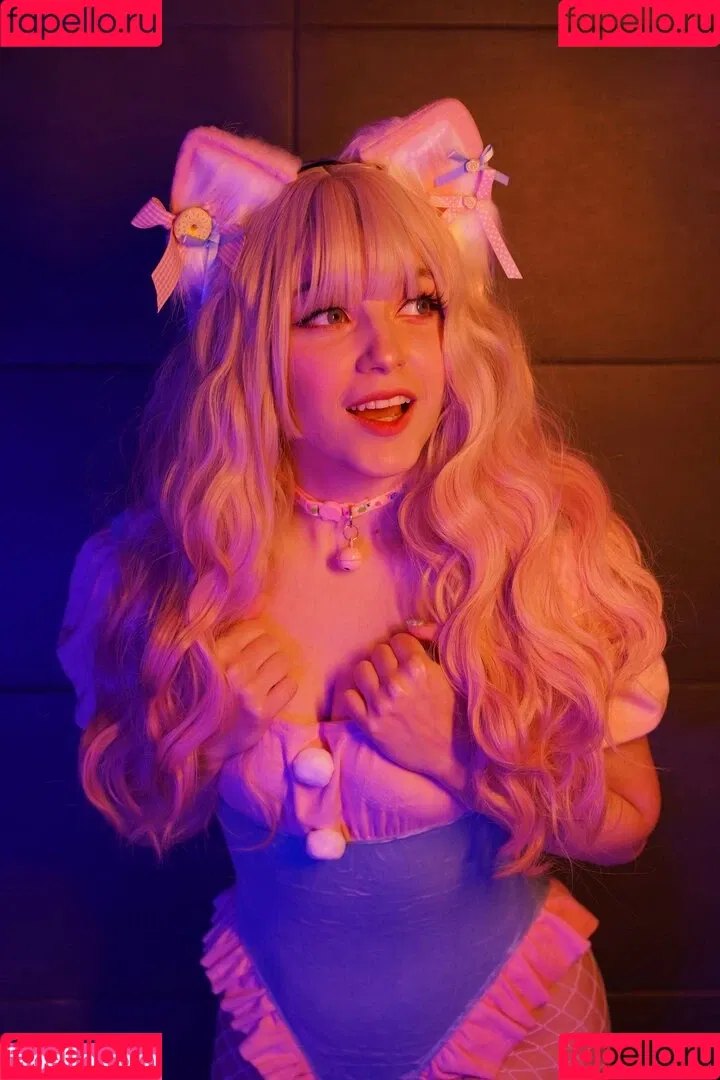 Olyashaa / deepfake / olyashaasaxon Onlyfans Photo Gallery 