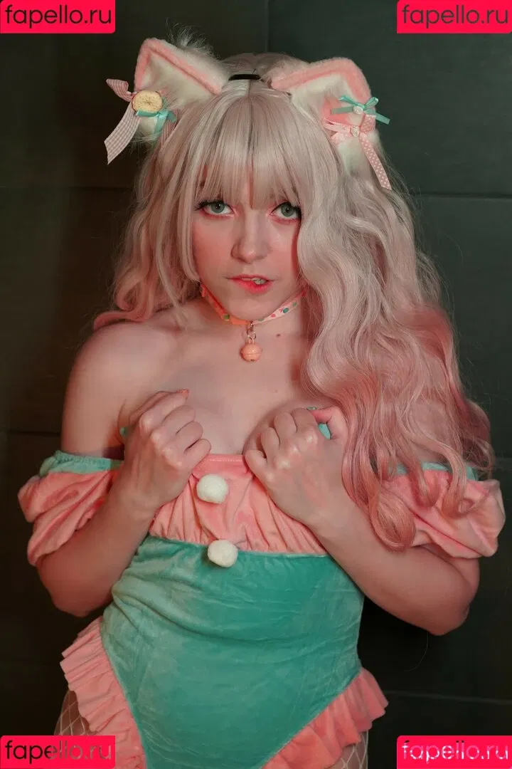 Olyashaa / deepfake / olyashaasaxon Onlyfans Photo Gallery 