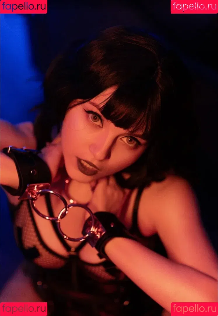 Olyashaa / deepfake / olyashaasaxon Onlyfans Photo Gallery 