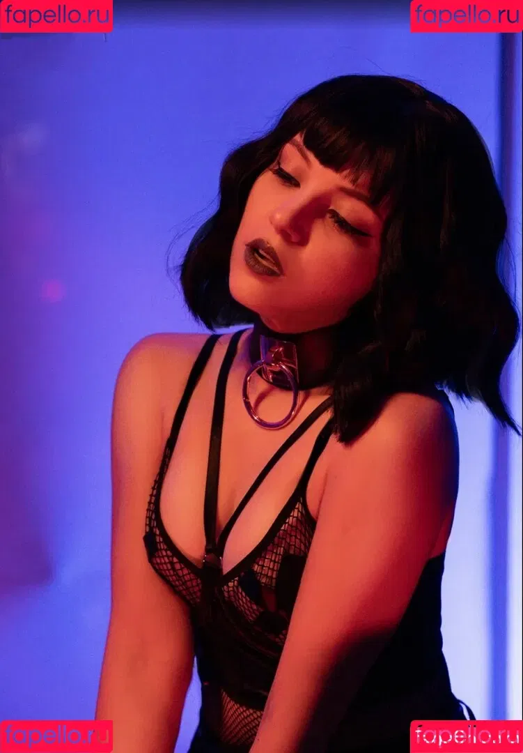 Olyashaa / deepfake / olyashaasaxon Onlyfans Photo Gallery 