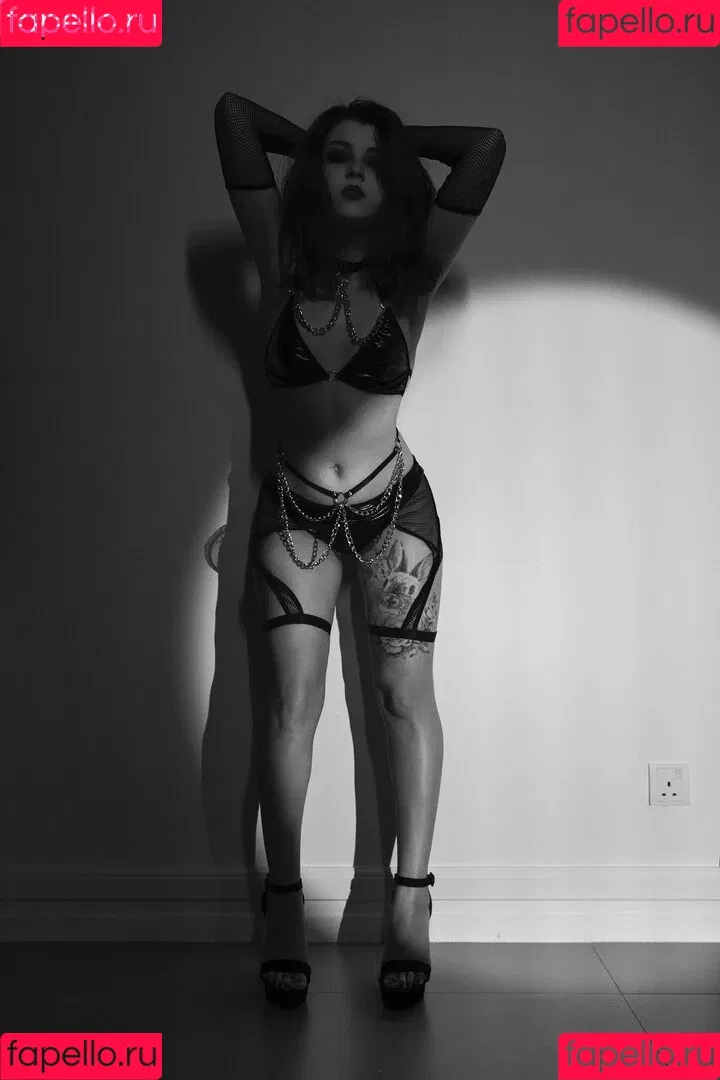 Olyashaa / deepfake / olyashaasaxon Onlyfans Photo Gallery 