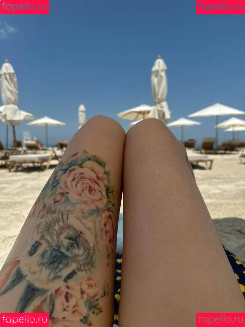 Olyashaa / deepfake / olyashaasaxon Onlyfans Photo Gallery 