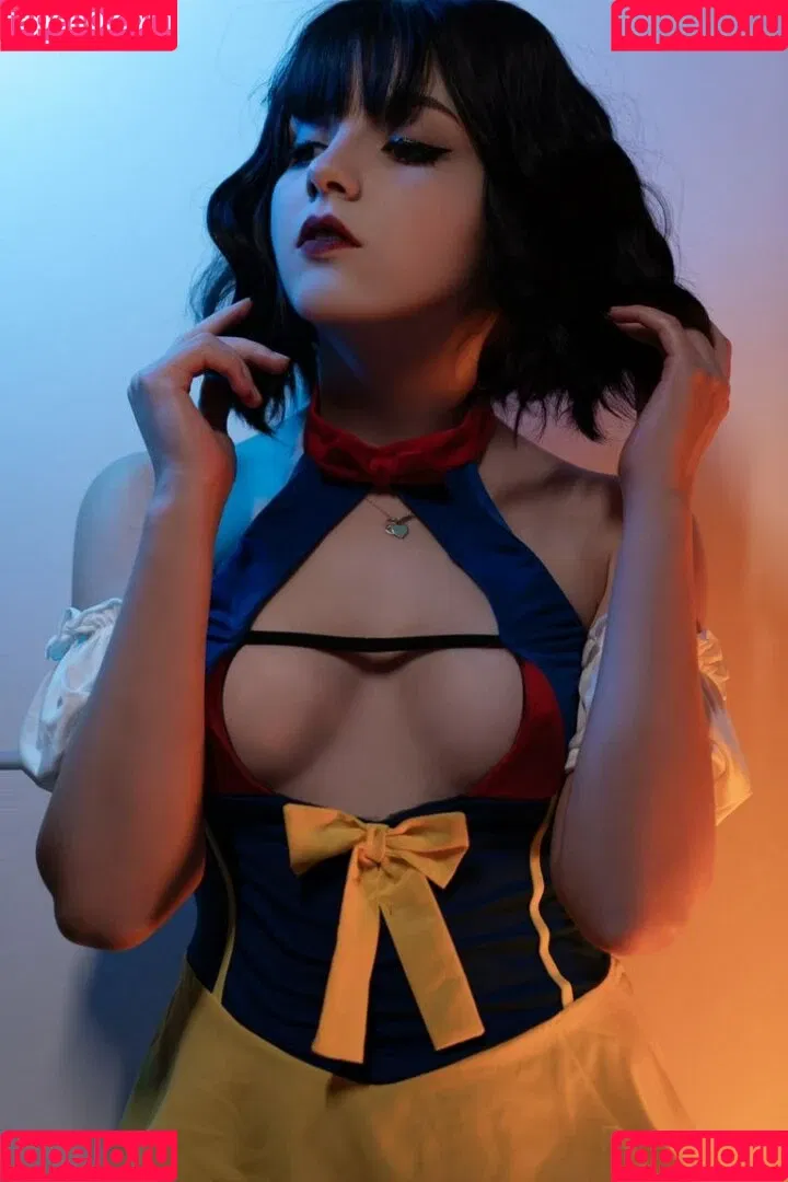 Olyashaa / deepfake / olyashaasaxon Onlyfans Photo Gallery 