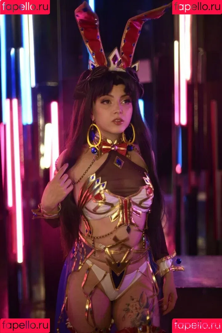 Olyashaa / deepfake / olyashaasaxon Onlyfans Photo Gallery 