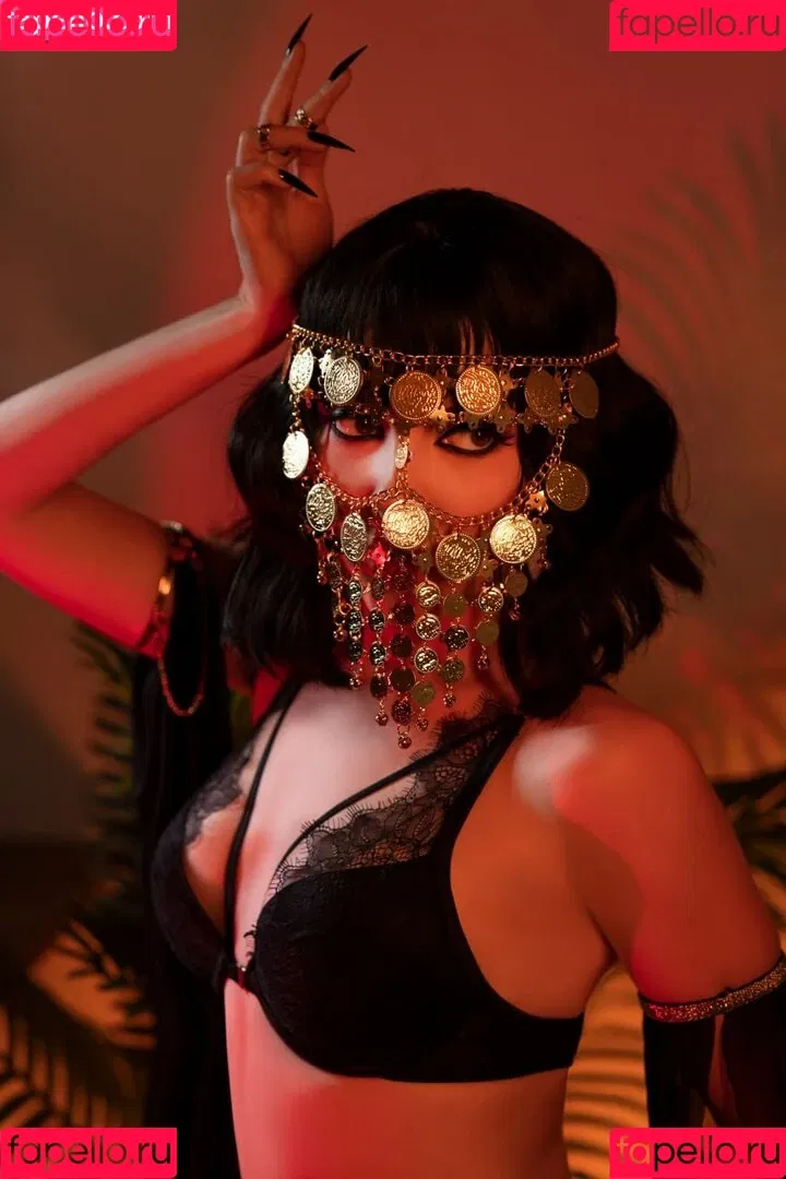 Olyashaa / deepfake / olyashaasaxon Onlyfans Photo Gallery 