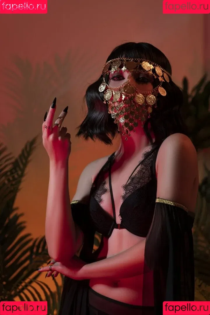 Olyashaa / deepfake / olyashaasaxon Onlyfans Photo Gallery 