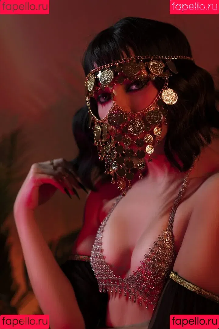 Olyashaa / deepfake / olyashaasaxon Onlyfans Photo Gallery 