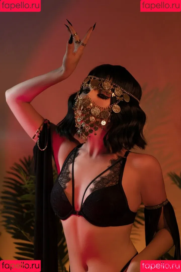 Olyashaa / deepfake / olyashaasaxon Onlyfans Photo Gallery 