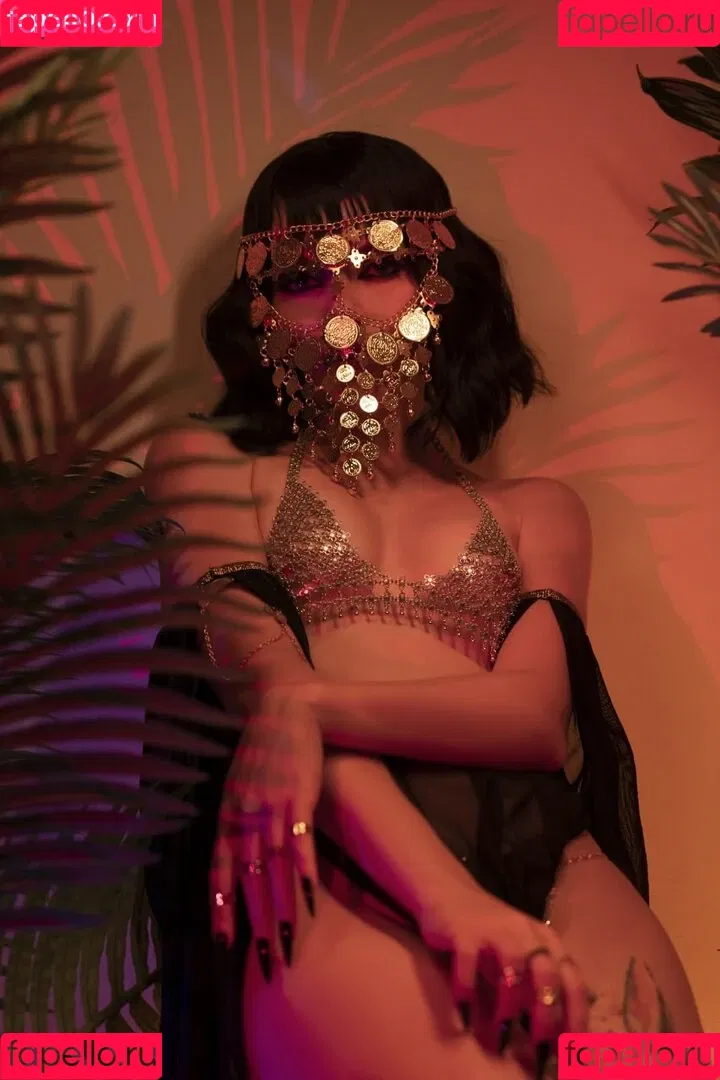 Olyashaa / deepfake / olyashaasaxon Onlyfans Photo Gallery 