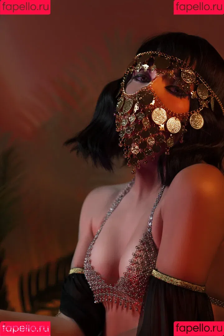 Olyashaa / deepfake / olyashaasaxon Onlyfans Photo Gallery 