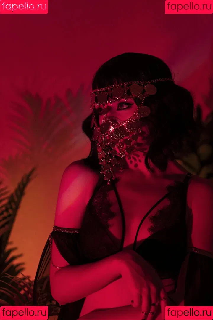 Olyashaa / deepfake / olyashaasaxon Onlyfans Photo Gallery 