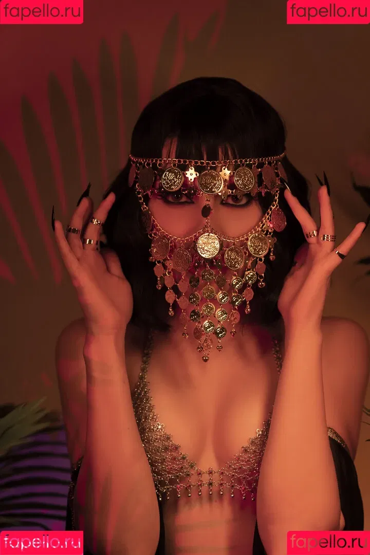 Olyashaa / deepfake / olyashaasaxon Onlyfans Photo Gallery 