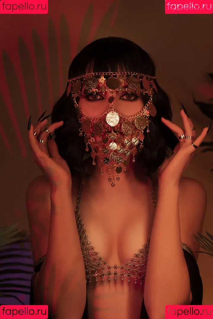 Olyashaa / deepfake / olyashaasaxon Onlyfans Photo Gallery 