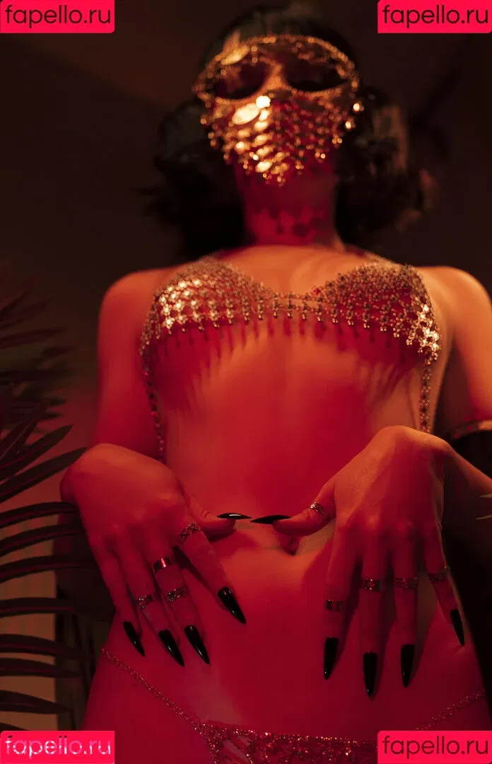 Olyashaa / deepfake / olyashaasaxon Onlyfans Photo Gallery 