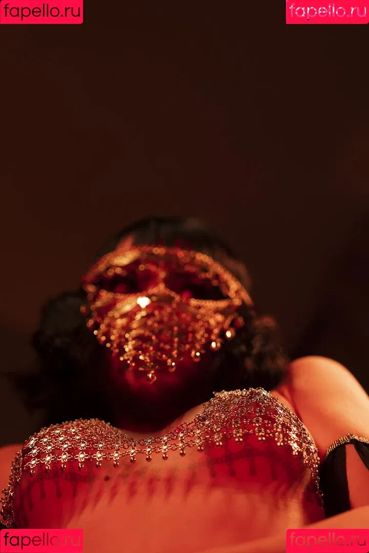 Olyashaa / deepfake / olyashaasaxon Onlyfans Photo Gallery 