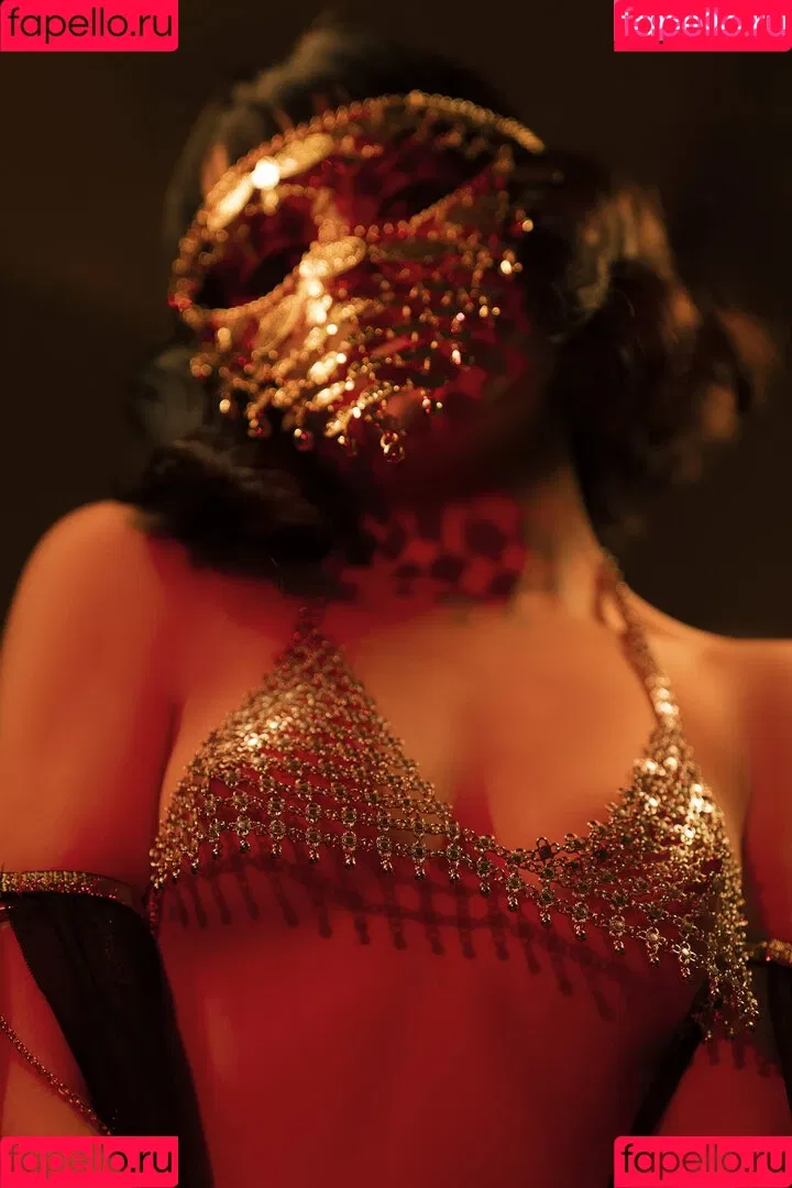 Olyashaa / deepfake / olyashaasaxon Onlyfans Photo Gallery 