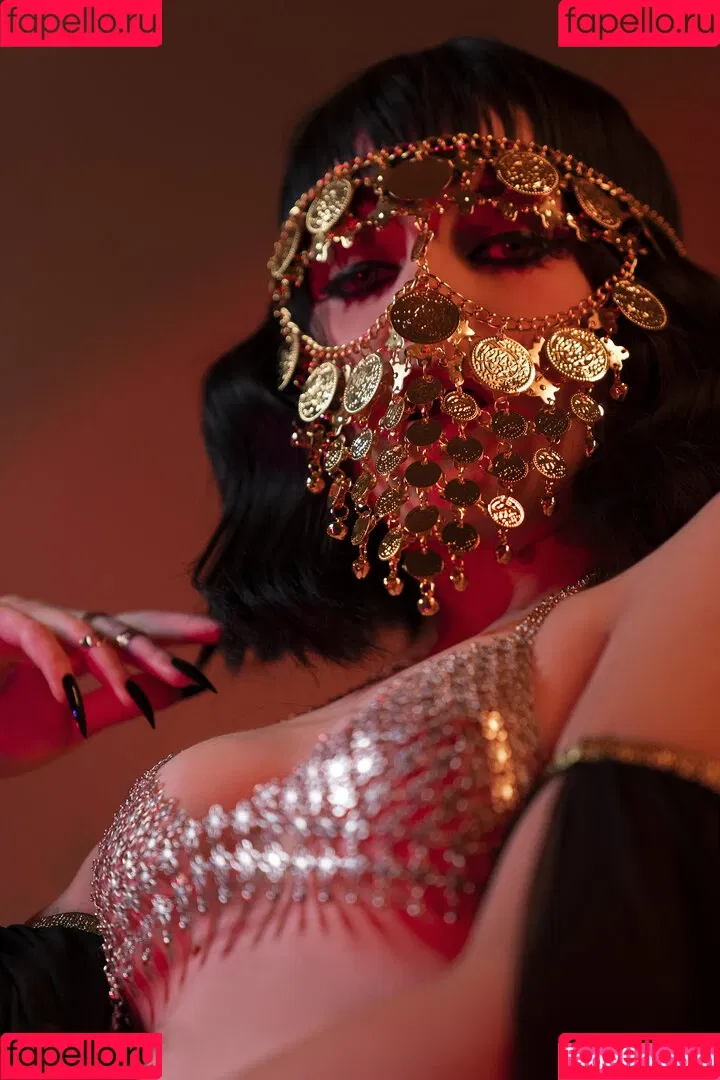 Olyashaa / deepfake / olyashaasaxon Onlyfans Photo Gallery 