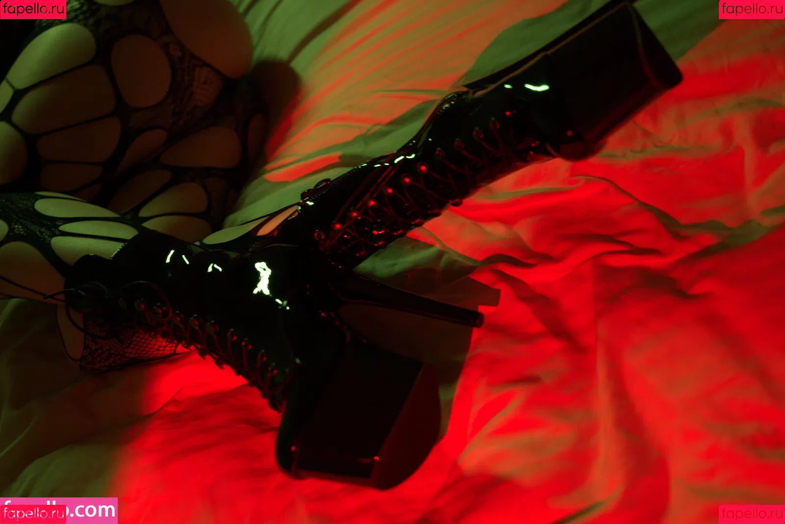 Olyashaa / deepfake / olyashaasaxon Onlyfans Photo Gallery 