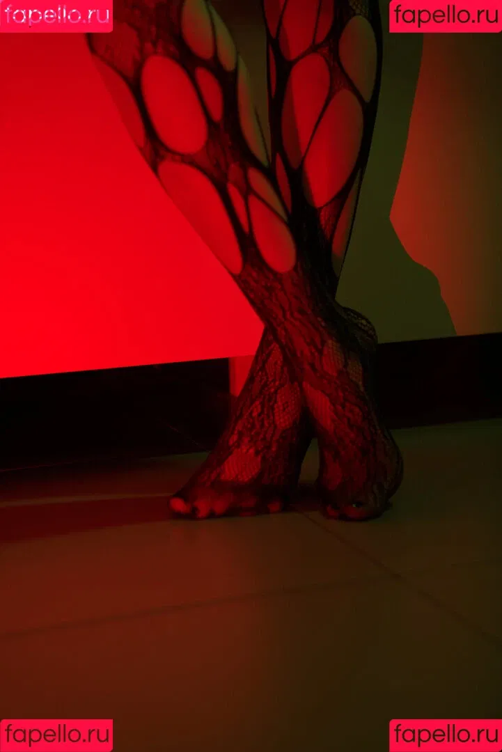 Olyashaa / deepfake / olyashaasaxon Onlyfans Photo Gallery 