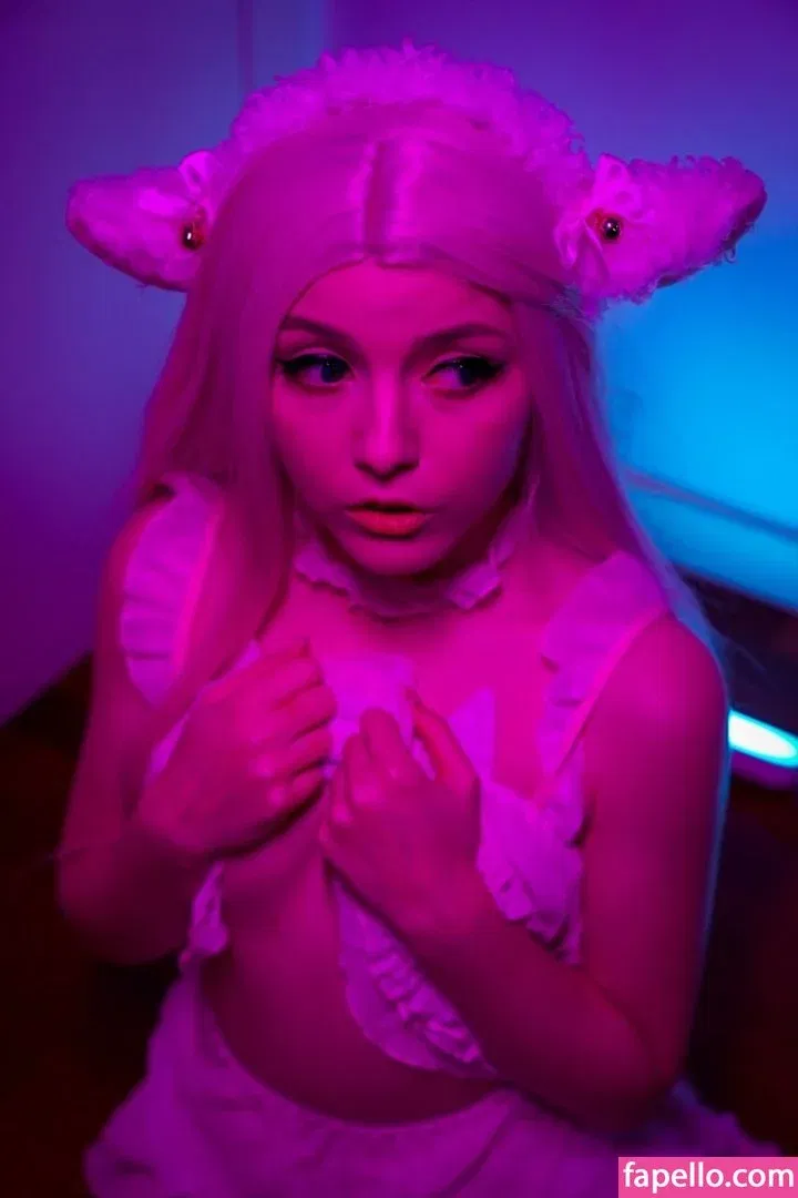 Olyashaa / deepfake / olyashaasaxon Onlyfans Photo Gallery 