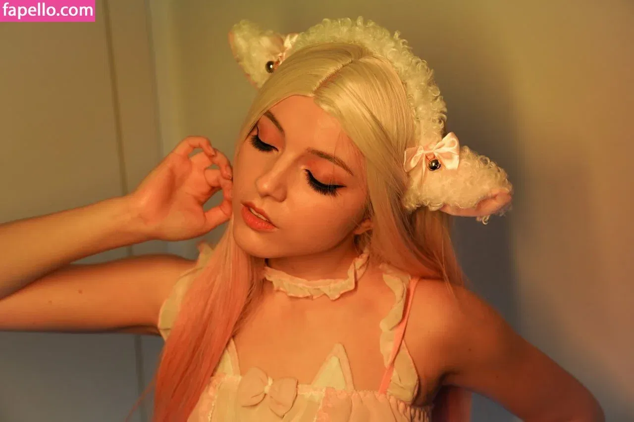 Olyashaa / deepfake / olyashaasaxon Onlyfans Photo Gallery 