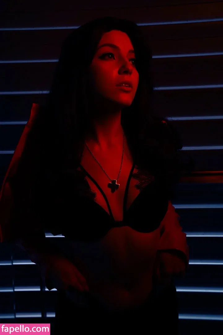 Olyashaa / deepfake / olyashaasaxon Onlyfans Photo Gallery 