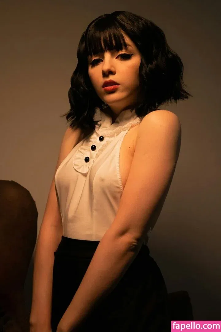 Olyashaa / deepfake / olyashaasaxon Onlyfans Photo Gallery 