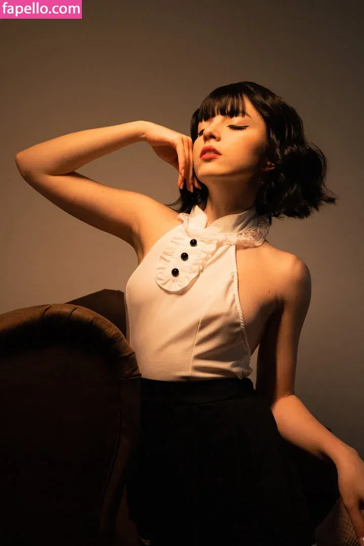 Olyashaa / deepfake / olyashaasaxon Onlyfans Photo Gallery 