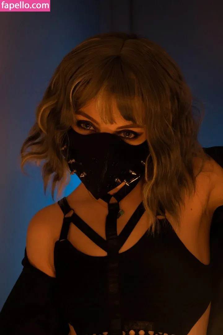 Olyashaa / deepfake / olyashaasaxon Onlyfans Photo Gallery 