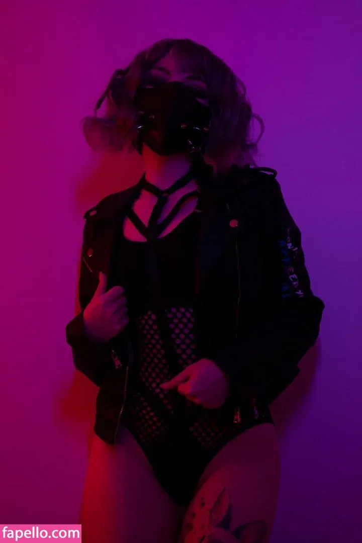 Olyashaa / deepfake / olyashaasaxon Onlyfans Photo Gallery 