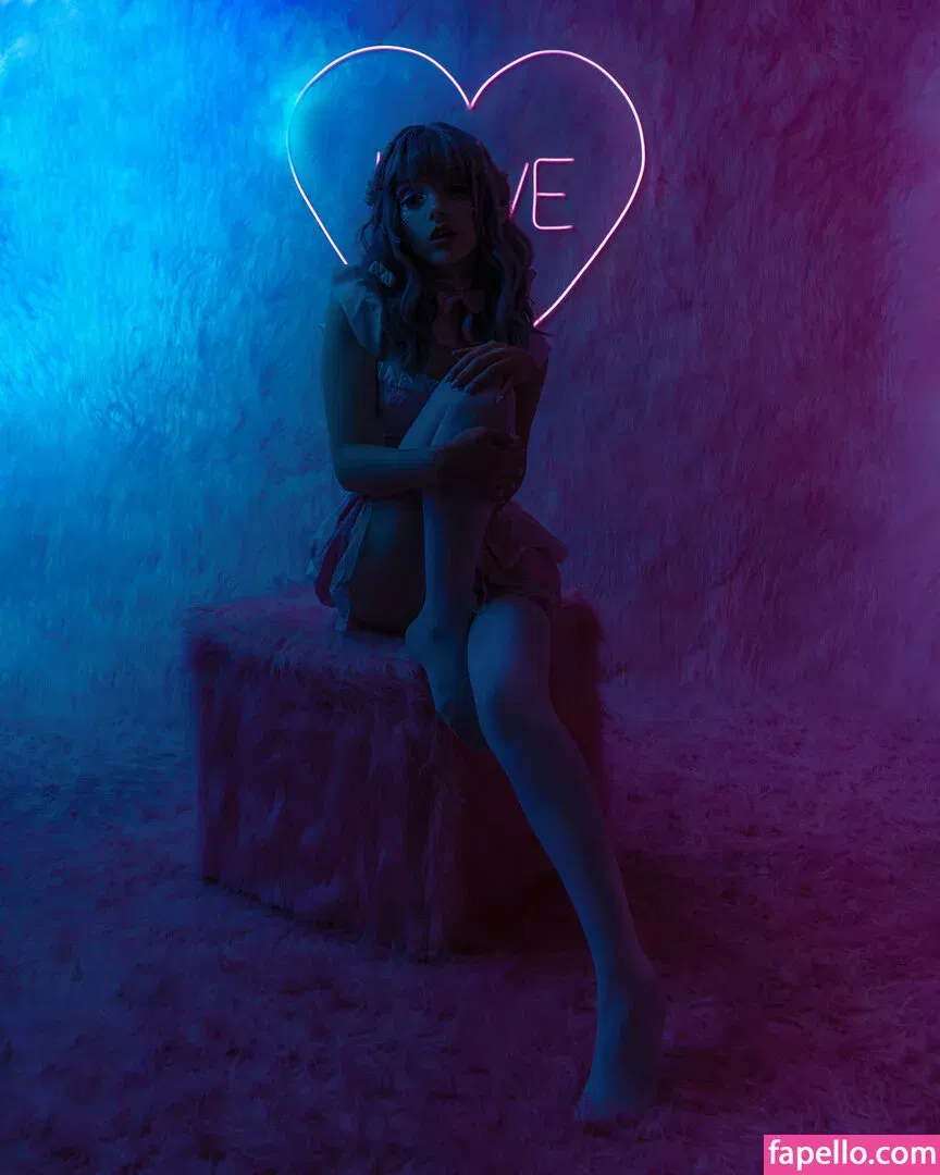 Olyashaa / deepfake / olyashaasaxon Onlyfans Photo Gallery 