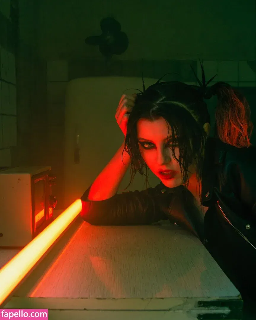 Olyashaa / deepfake / olyashaasaxon Onlyfans Photo Gallery 