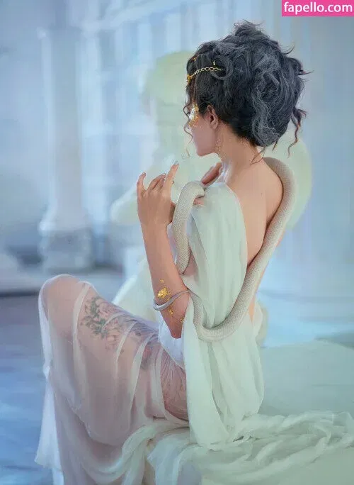 Olyashaa / deepfake / olyashaasaxon Onlyfans Photo Gallery 