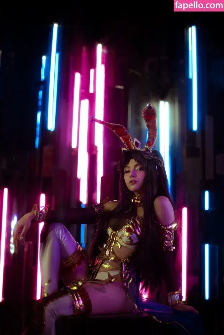 Olyashaa / deepfake / olyashaasaxon Onlyfans Photo Gallery 