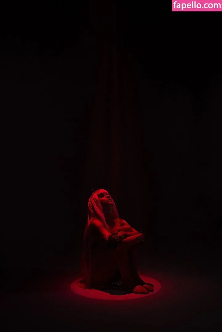 Olyashaa / deepfake / olyashaasaxon Onlyfans Photo Gallery 