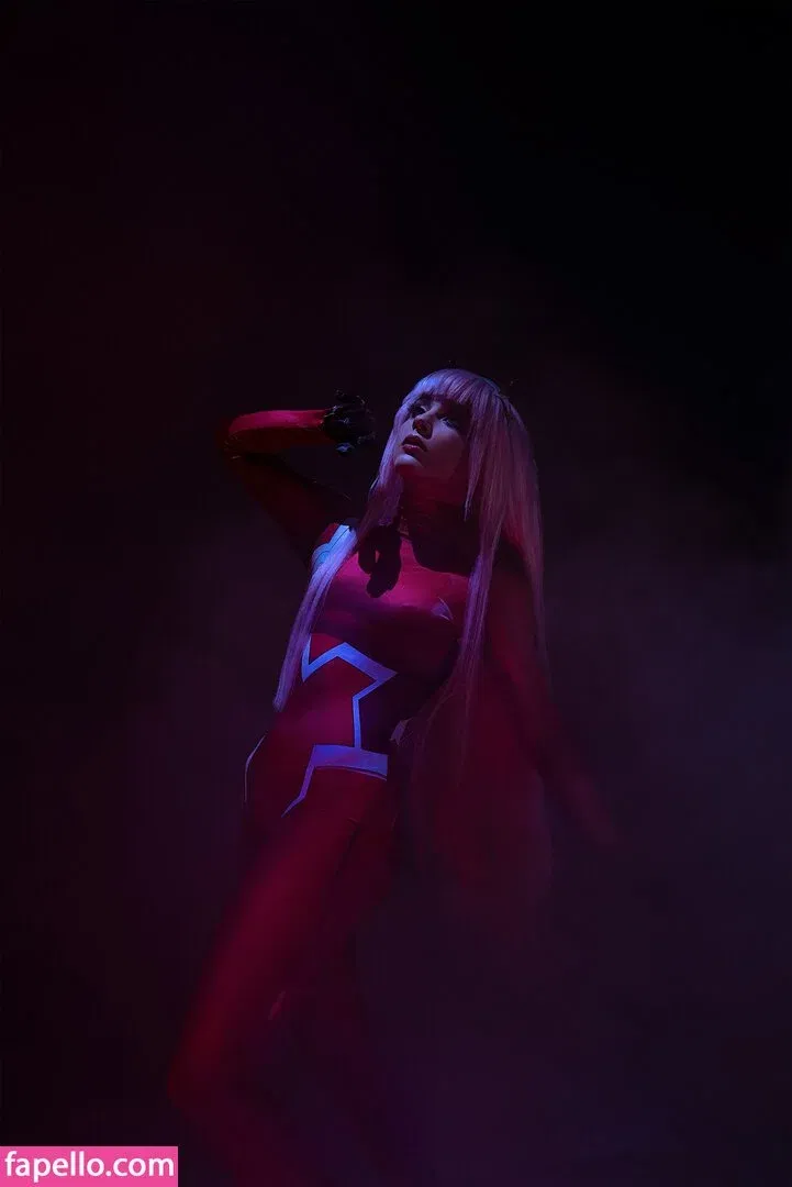 Olyashaa / deepfake / olyashaasaxon Onlyfans Photo Gallery 