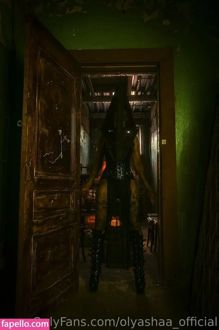 Olyashaa / deepfake / olyashaasaxon Onlyfans Photo Gallery 