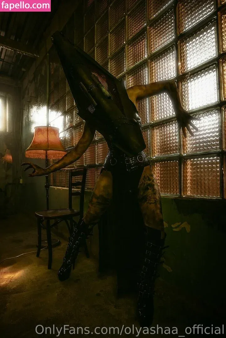 Olyashaa / deepfake / olyashaasaxon Onlyfans Photo Gallery 