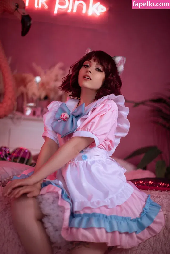 Olyashaa / deepfake / olyashaasaxon Onlyfans Photo Gallery 