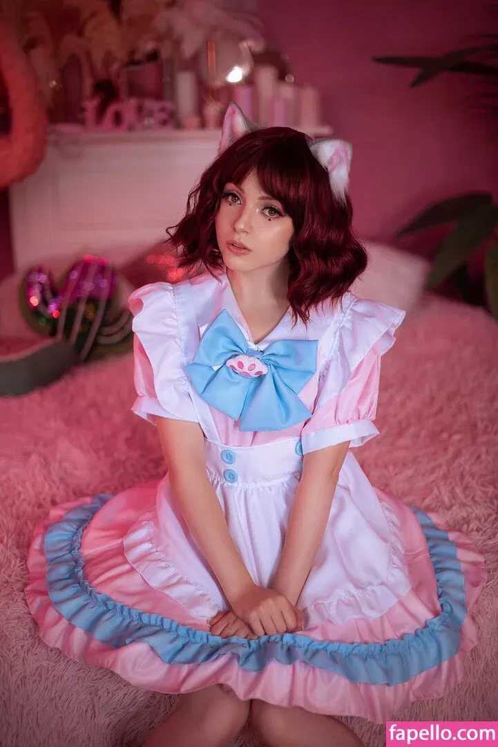 Olyashaa / deepfake / olyashaasaxon Onlyfans Photo Gallery 